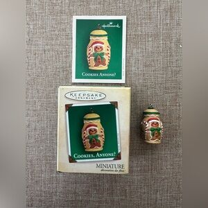 NIB Hallmark miniature 2004 Ornament “Cookies Anyone “.